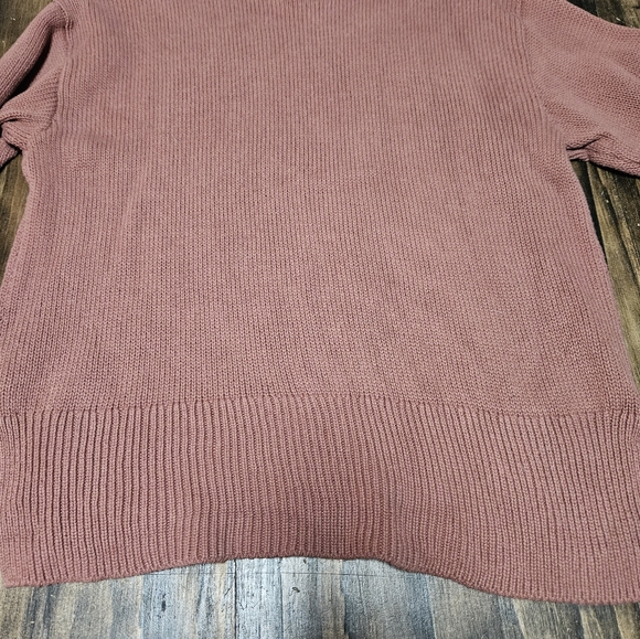 Cable Knit Sweater - Picture 5 of 6